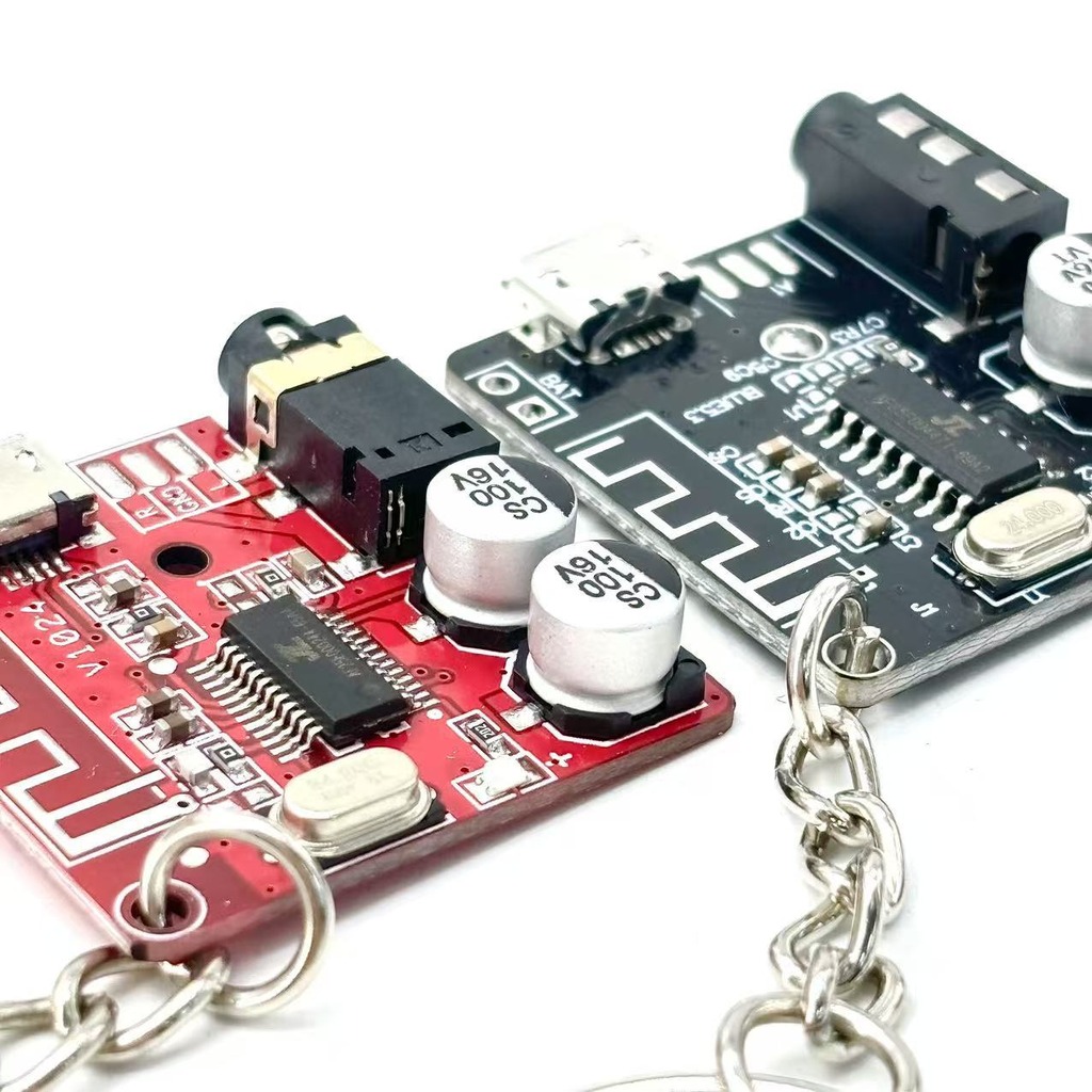 Porte-clés style cyberpunk en  - Tech Accessories Storage avis et prix