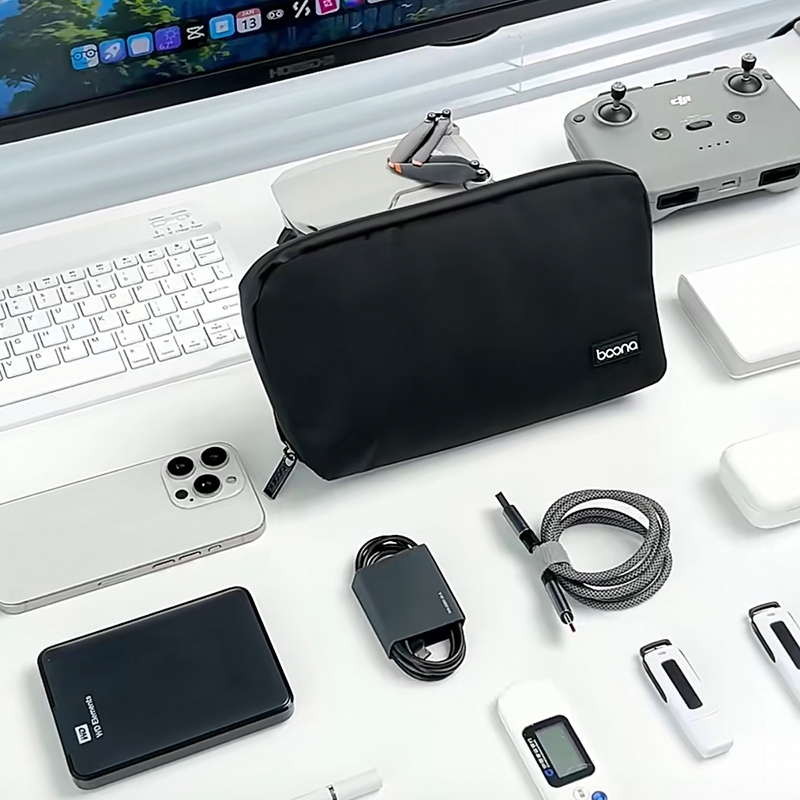Organisateur de câbles en form - Tech Accessories Storage avis et prix